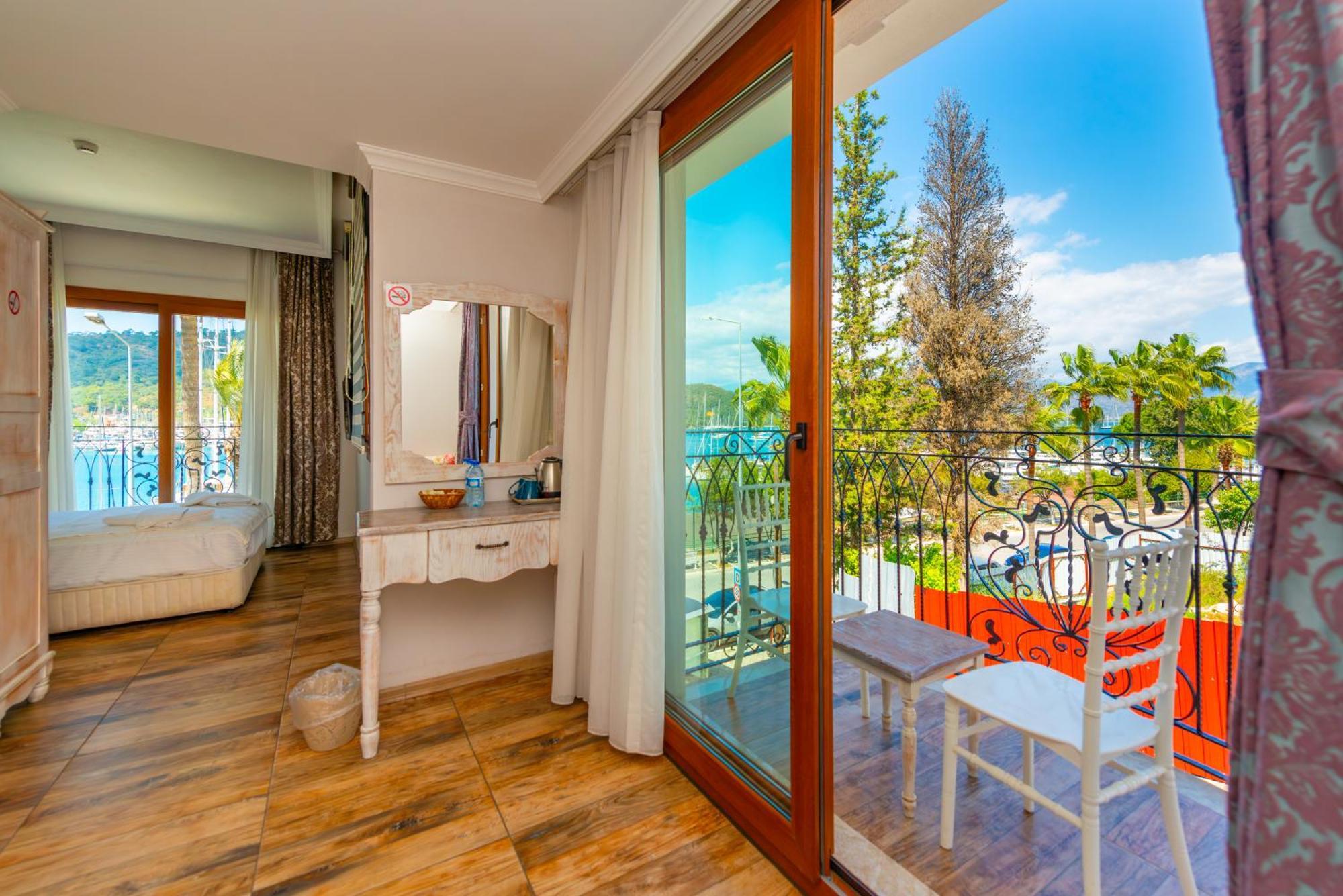 Cennet Life Hotel Fethiye Bagian luar foto