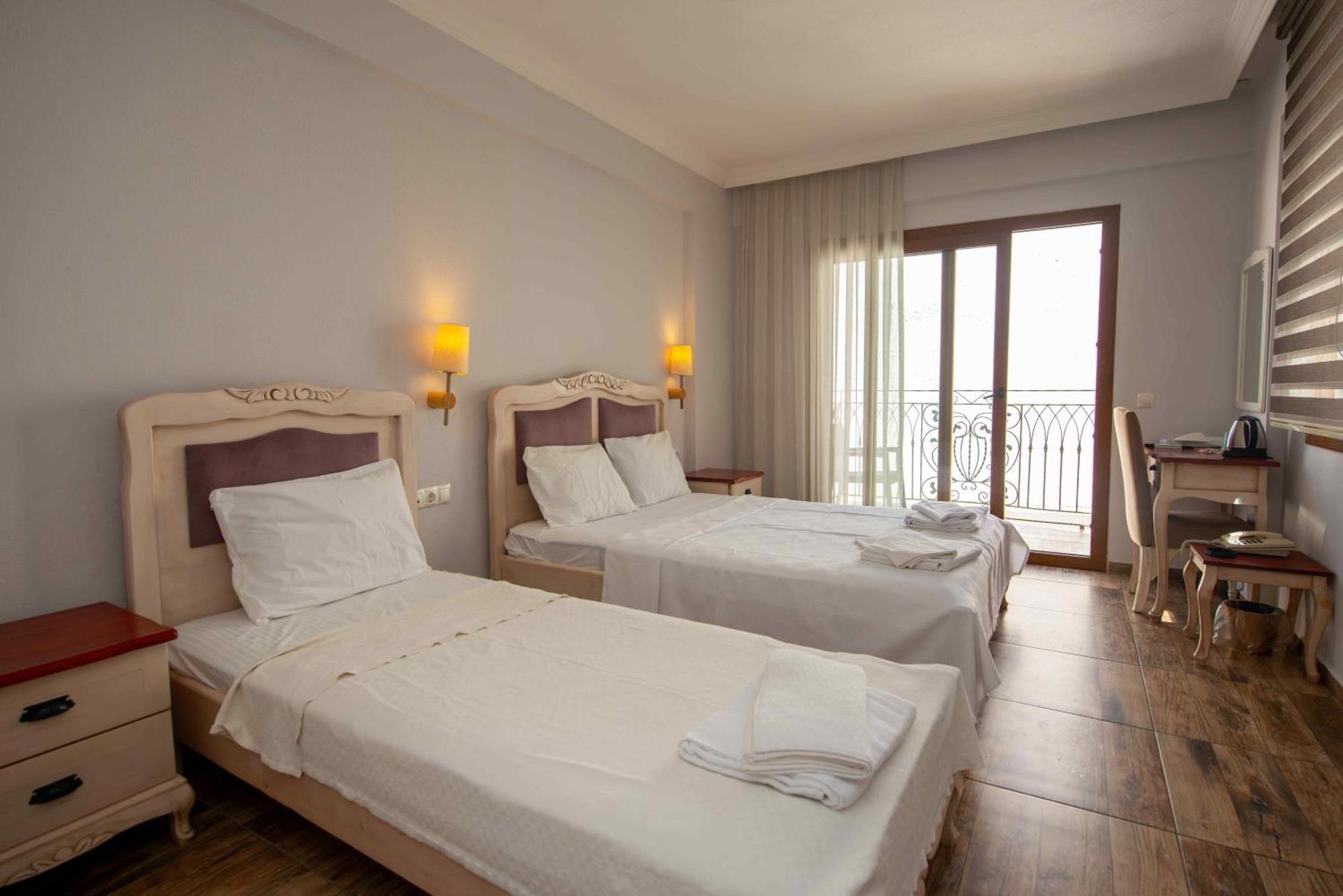 Cennet Life Hotel Fethiye Bagian luar foto